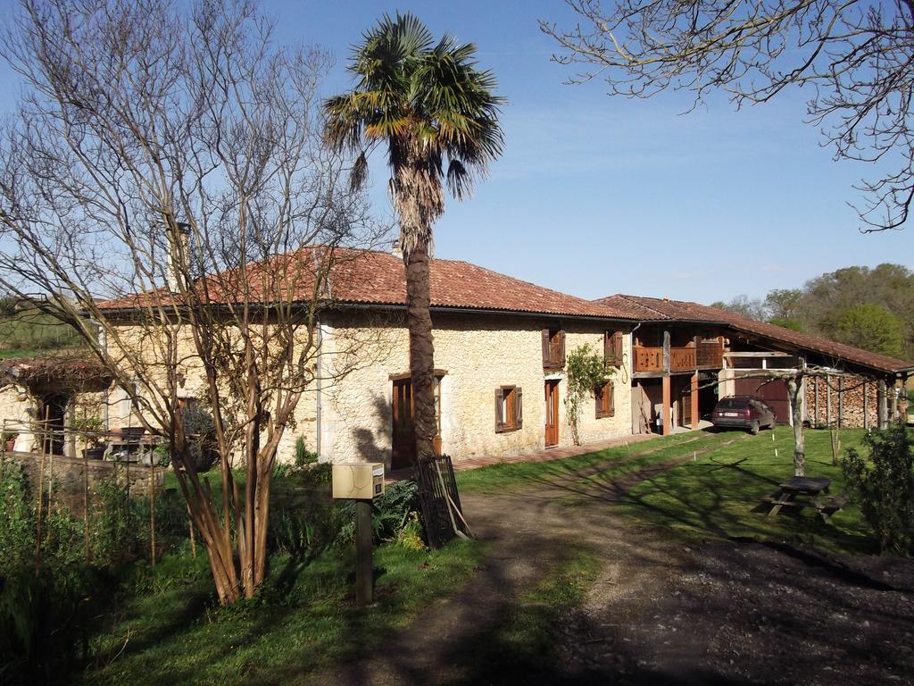 Gite Tauzia Brassempouy Exterior foto
